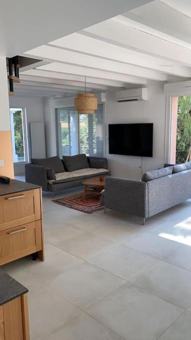 Villa Nouveau Vue Mer, Proche Centre Et *